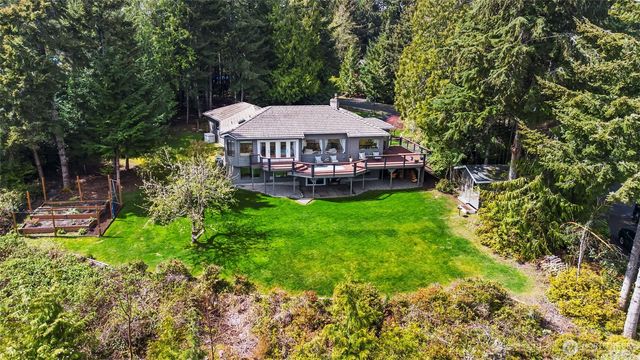 14581 NW Honeyhill Loop, Seabeck, WA 98380