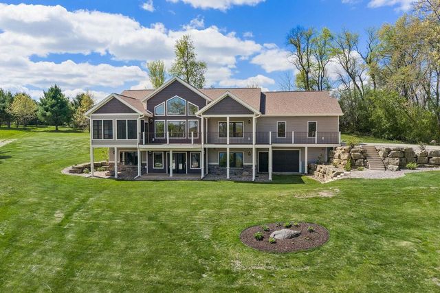 E12603 BAY Road, Merrimac, WI 53561