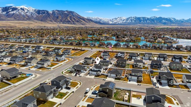 375 W PALOMINO WAY, Stansbury Park, UT 84074