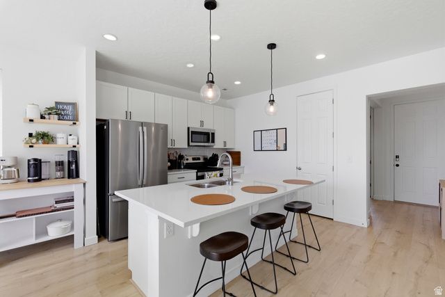 375 W PALOMINO WAY, Stansbury Park, UT 84074