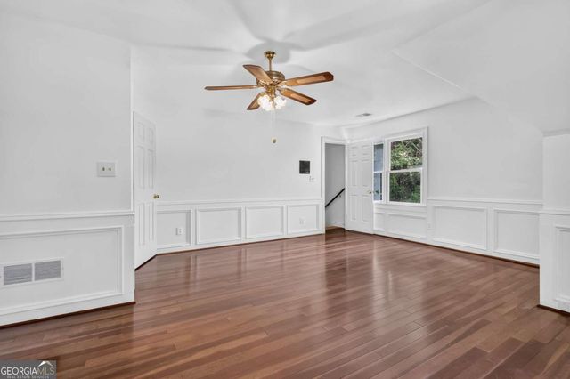 708 Robert Way, Powder Springs, GA 30127