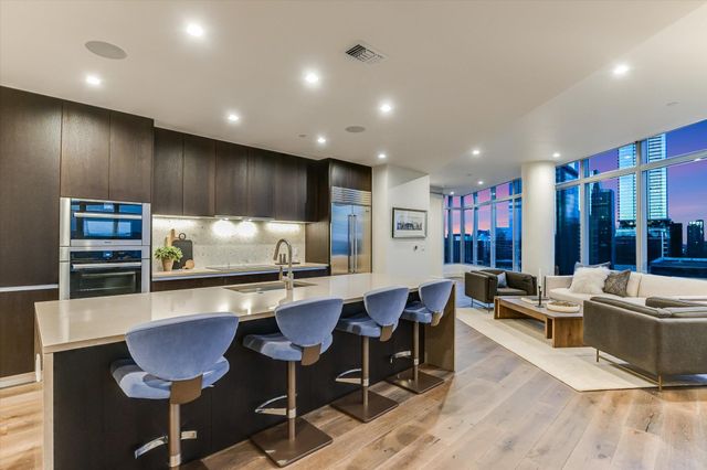 501 West Ave 2303, Austin, TX 78701