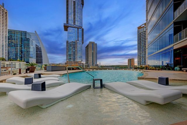 501 West Ave 2303, Austin, TX 78701