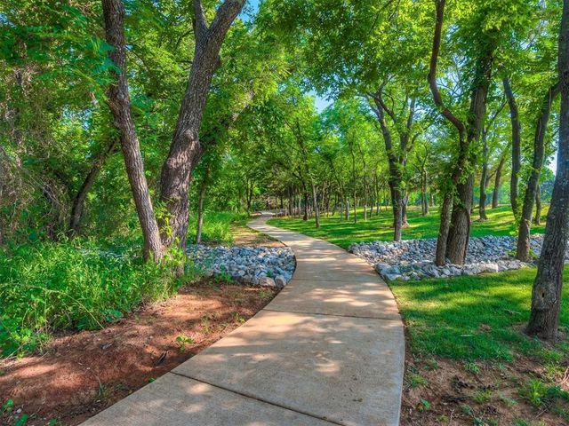 3200 Gold Finch Drive, Edmond, OK 73012