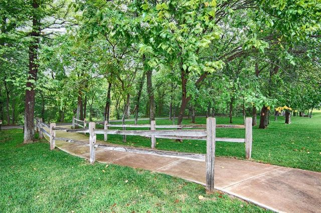 3200 Gold Finch Drive, Edmond, OK 73012