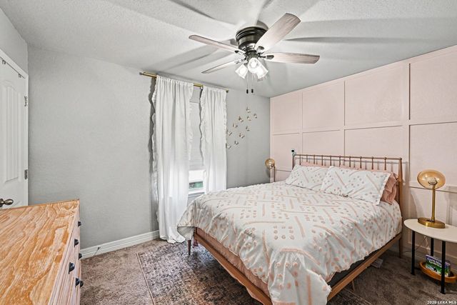 1382 Shadow Rock, New Braunfels, TX 78130