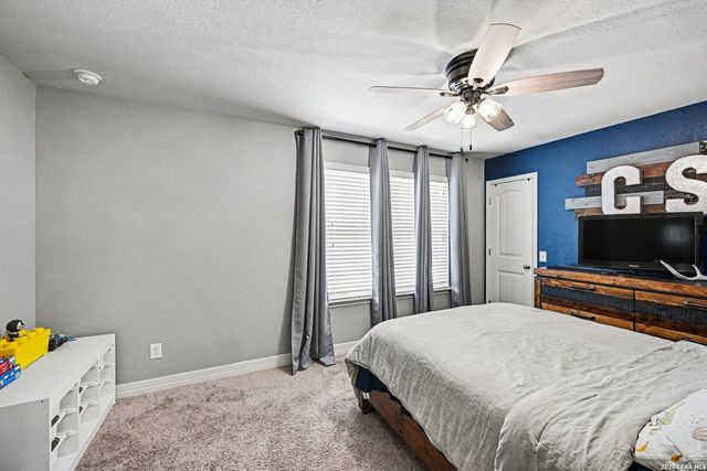 1382 Shadow Rock, New Braunfels, TX 78130