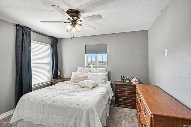 1382 Shadow Rock, New Braunfels, TX 78130