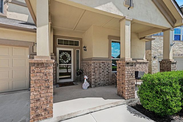 1382 Shadow Rock, New Braunfels, TX 78130