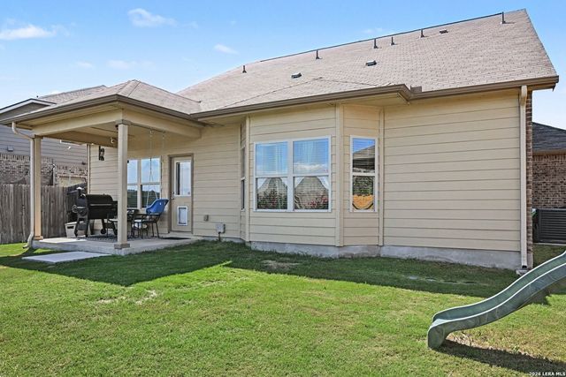 1382 Shadow Rock, New Braunfels, TX 78130