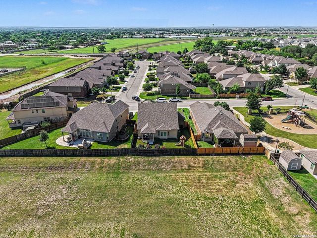 1382 Shadow Rock, New Braunfels, TX 78130