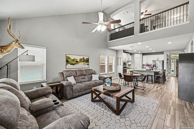 1382 Shadow Rock, New Braunfels, TX 78130