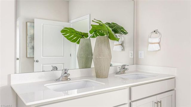 217 Covey Lane, Winston-salem, NC 27107