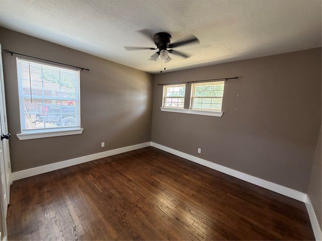 7825 Dugan Street, Dallas, TX 75217