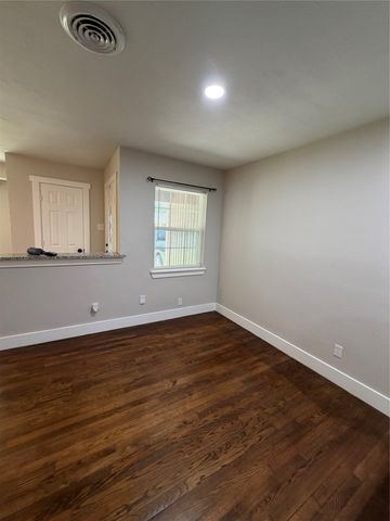 7825 Dugan Street, Dallas, TX 75217