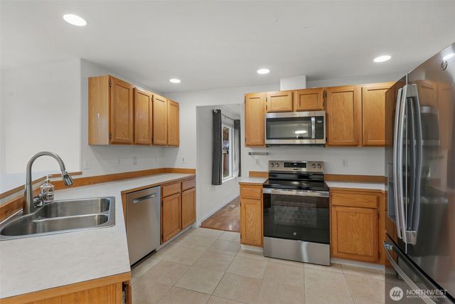 10714 59th Drive NE, Marysville, WA 98270