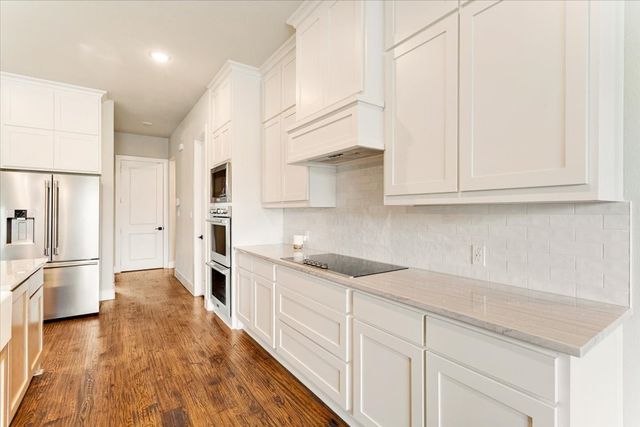 1080 Julian Drive, Van Alstyne, TX 75495