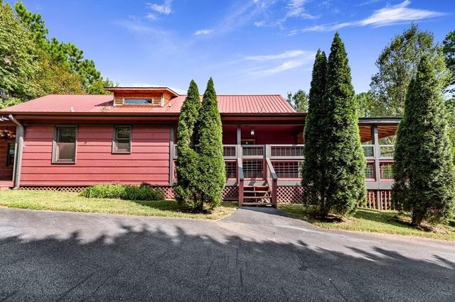 271 Postelle Road, Copperhill, TN 37317
