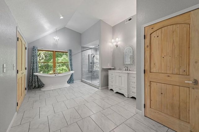 271 Postelle Road, Copperhill, TN 37317