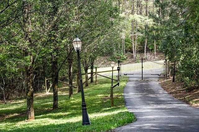271 Postelle Road, Copperhill, TN 37317