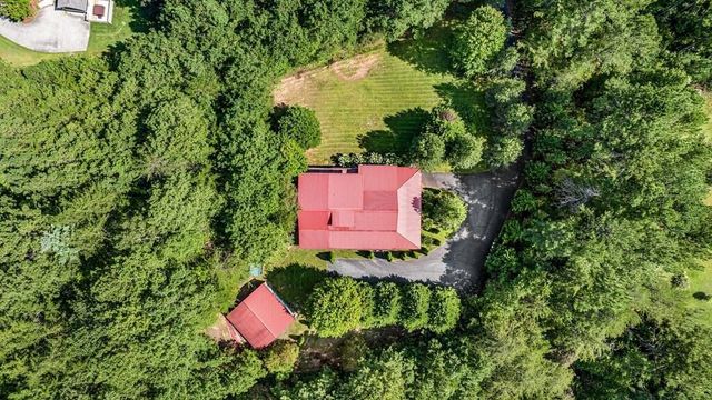 271 Postelle Road, Copperhill, TN 37317