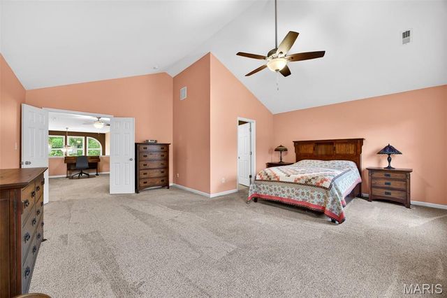 125 Carnoustie Court, St Charles, MO 63301