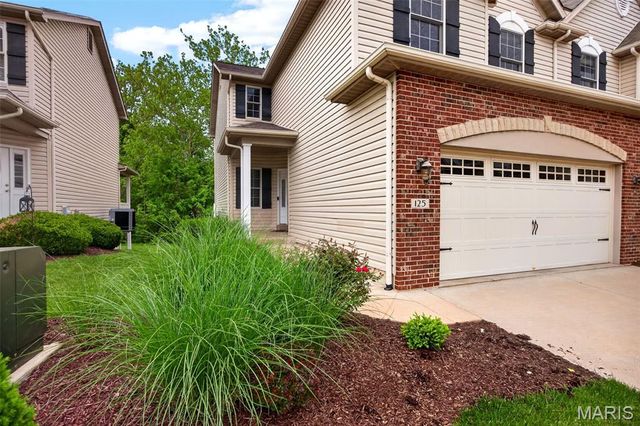 125 Carnoustie Court, St Charles, MO 63301