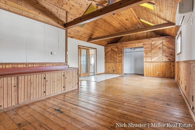 414 W State Road, Hastings, MI 49058