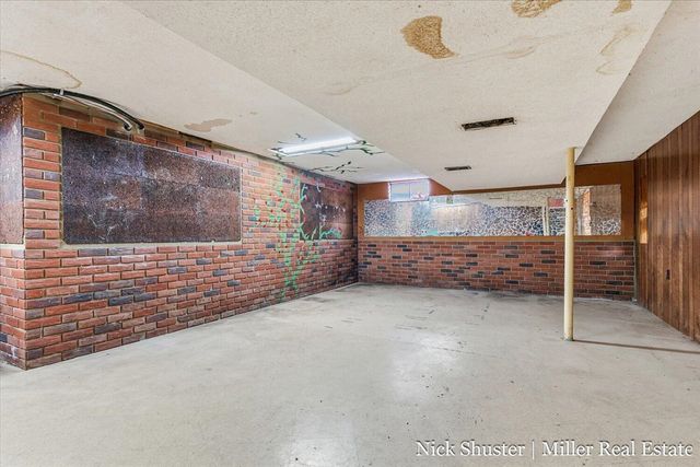 414 W State Road, Hastings, MI 49058