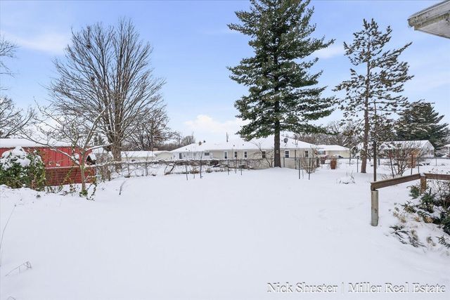 414 W State Road, Hastings, MI 49058