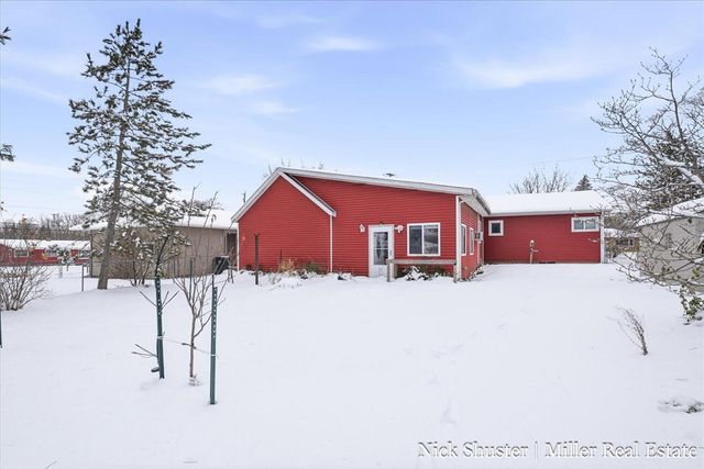 414 W State Road, Hastings, MI 49058