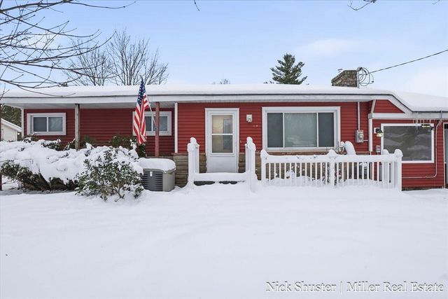 414 W State Road, Hastings, MI 49058