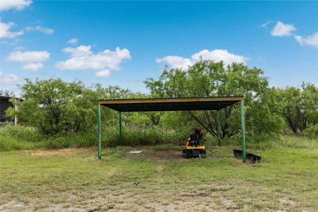 7150 FM 1467, May, TX 76857