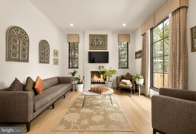 7613 GLENBROOK RD, Bethesda, MD 20814