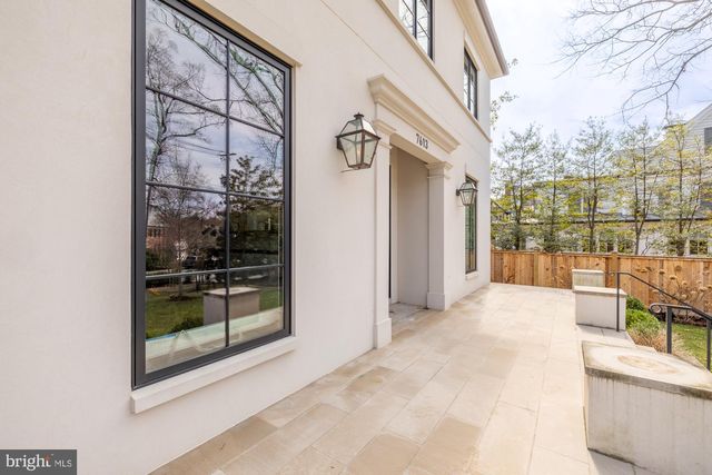 7613 GLENBROOK RD, Bethesda, MD 20814
