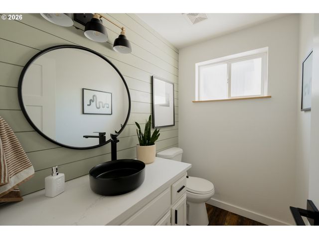 4360 Sw PLUMERIA Way, Beaverton, OR 97078