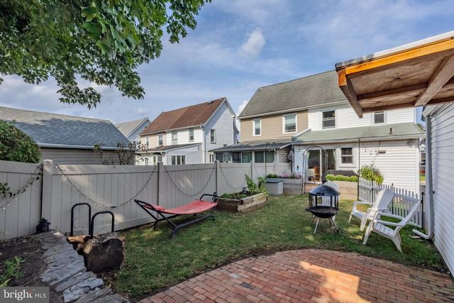 164 WOODBINE RD, Havertown, PA 19083