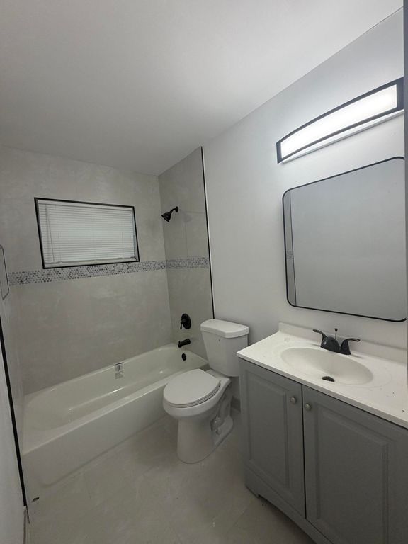 821 SW 62ND Avenue, North Lauderdale, FL 33068