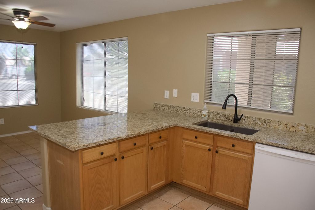 2337 E 39TH Avenue, Apache Junction, AZ 85119 — photo 4