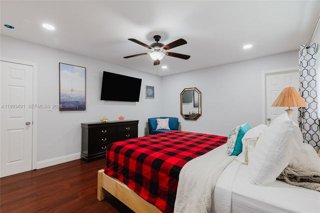 11320 NW 35th Ct B, Coral Springs, FL 33065