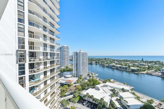 20281 E Country Cub Drive 1712, Aventura, FL 33180