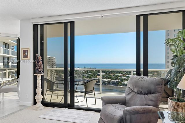 20281 E Country Cub Drive 1712, Aventura, FL 33180
