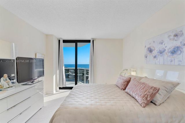 20281 E Country Cub Drive 1712, Aventura, FL 33180