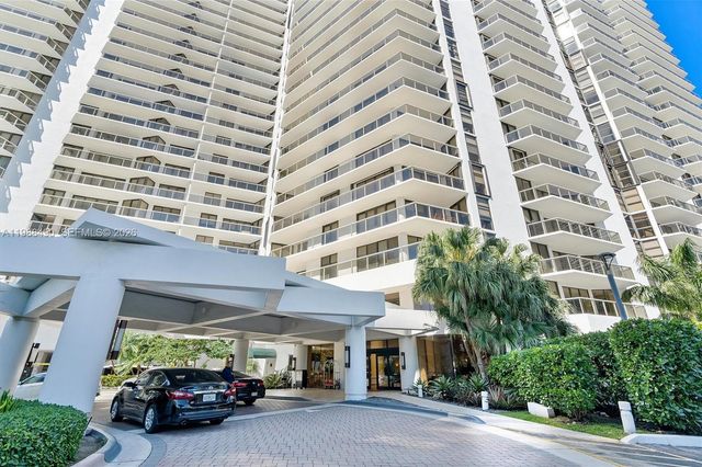 20281 E Country Cub Drive 1712, Aventura, FL 33180