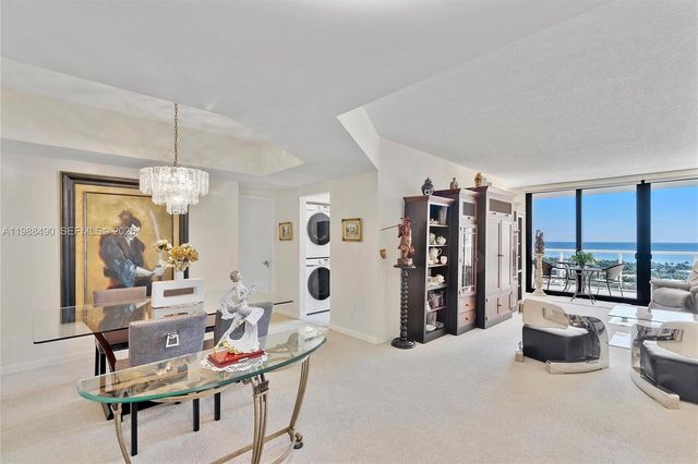 20281 E Country Cub Drive 1712, Aventura, FL 33180