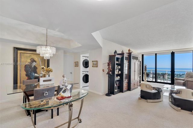 20281 E Country Cub Drive 1712, Aventura, FL 33180