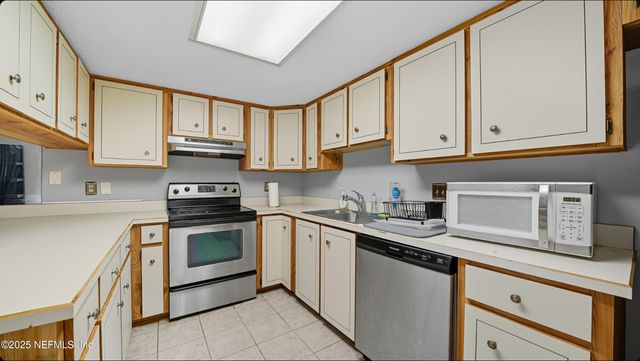 10441 BIGTREE Circle W, Jacksonville, FL 32257