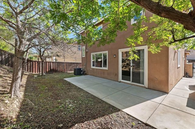 18394 Damiana, San Bernardino, CA 92407