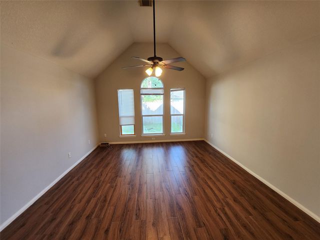 1011 Lexington Green Drive, Missouri City, TX 77459