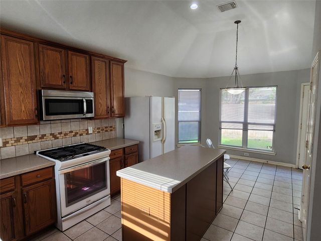 1011 Lexington Green Drive, Missouri City, TX 77459